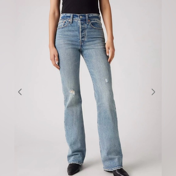 WEDGIE BOOTCUT WOMEN'S JEANS
Medium wash








18 - Picture 2 of 9